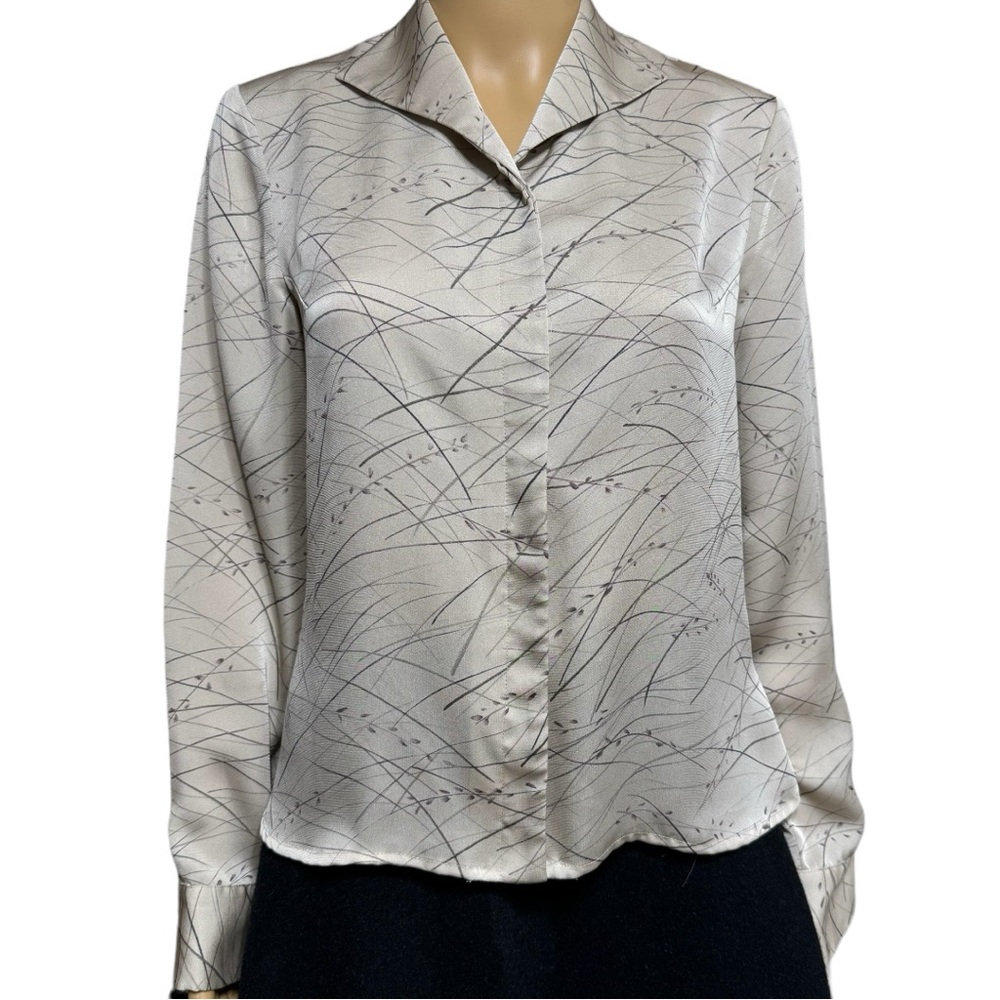 VINTAGE JONES WEAR Blouse Women's Size 6 Long Sleeve Button Down